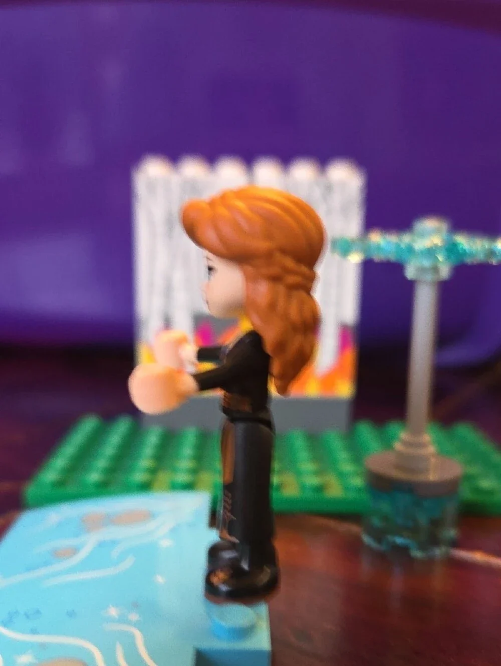 LEGO Disney Frozen Anna minifigure